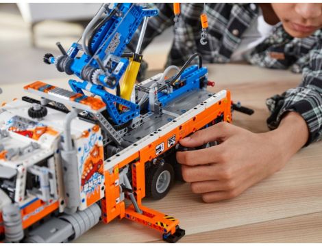 Klocki LEGO Technic Ciężki Samochód Pomocy Drogowej 42128 - 5