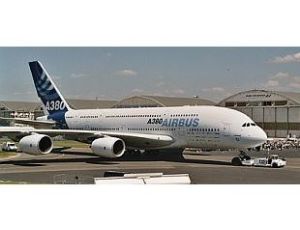 Model Samolotu Airbus A 380 Revell - image 2