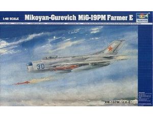 Model Samolotu Mikoyan-Gurevi CH MiG-19PM Trumpeter