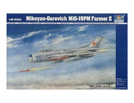 Model Samolotu Mikoyan-Gurevi CH MiG-19PM Trumpeter