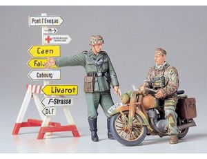 Zestaw Figurek German Motorcycle Orderly Set Tamiya