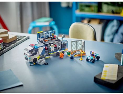 Klocki Policyjna Ciężarówka Z Laboratorium Kryminalnym LEGO City 60418 - 9