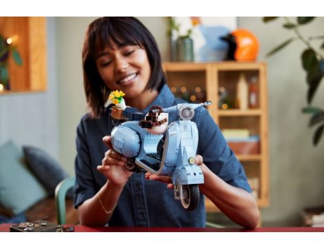 Klocki Vespa 125 LEGO Icons 10298 - 8